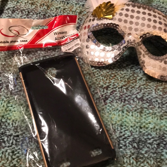 Phone case - Picture 2 of 2